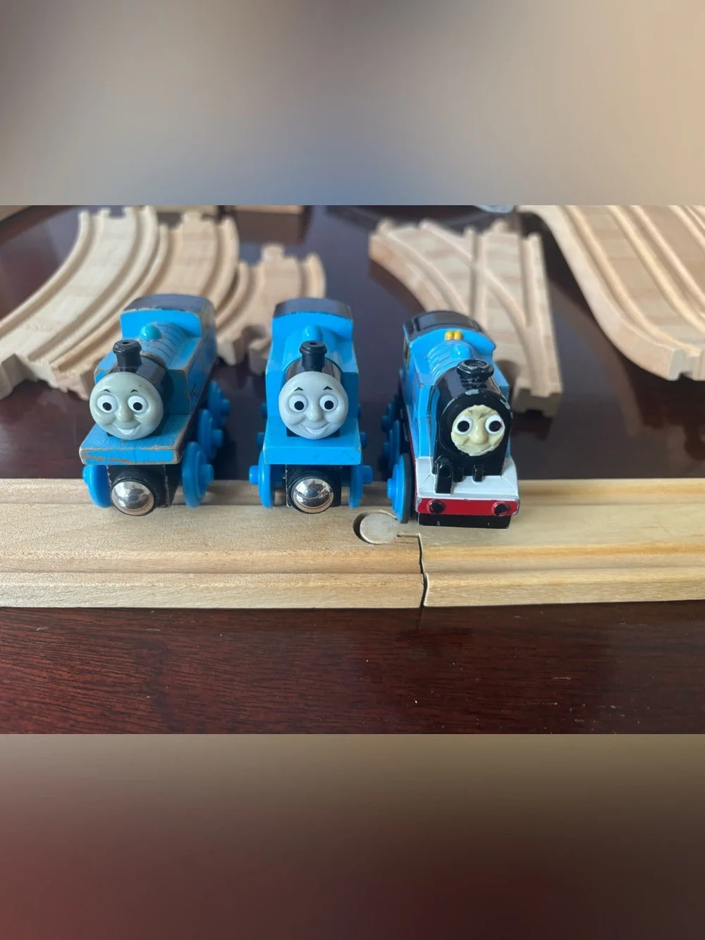Thomas & Friends Wooden Railway Train Set Lot 45 Pieces Tunnel & Bridges